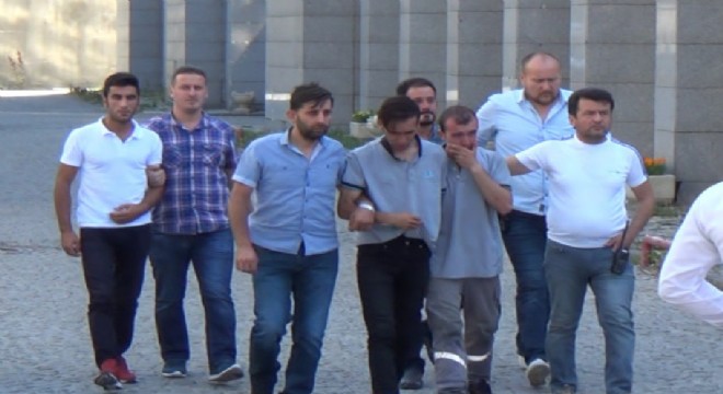 Uçak bagajından altın çalan hırsızlar tutuklandı