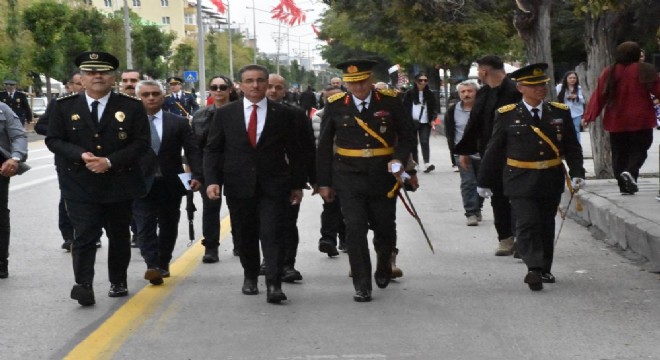 Vali Baruş'tan 30 Ağustos Zafer Bayramı mesajı