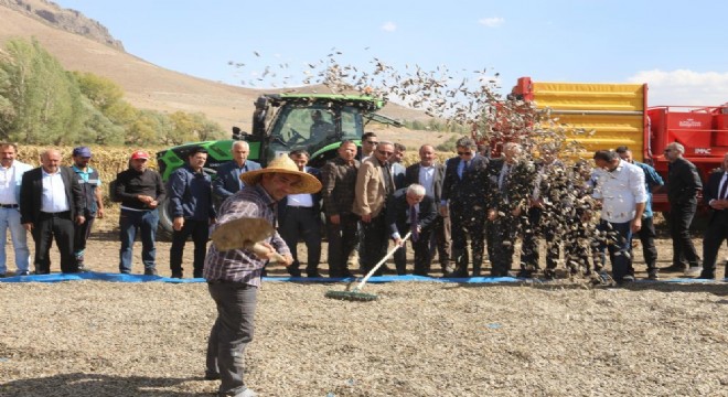 Vali Memiş:  Sözleşmeli besicilik projesine geçiyoruz 