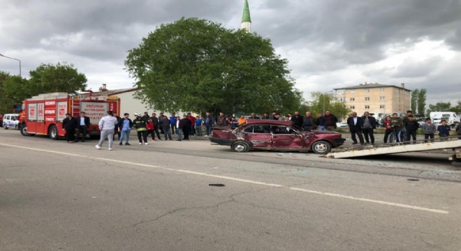 Yakutiye’de otobüs ile otomobil çarpıştı: 1 ölü, 1 yaralı