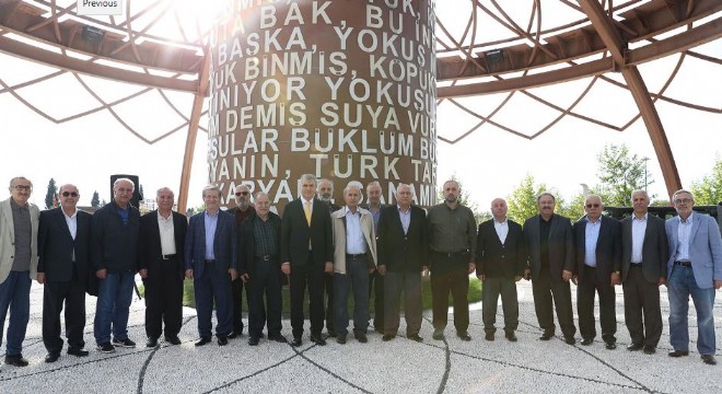 Yüce, Erzurum mezunlarını ağırladı