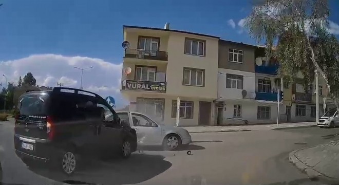 Yunusemre'de trafik kazası: 7 yaralı