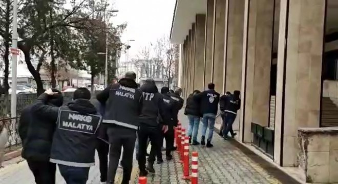 Zehir tacirlerine büyük darbe: 16 tutuklama