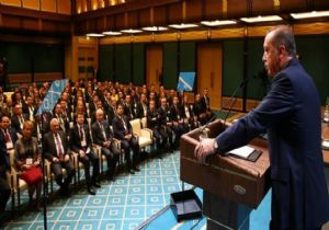 ‘Yeni Türkiye de belirleyici olan millettir’ 