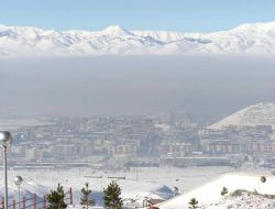 Erzurum’da kış, ilçelerde bahar