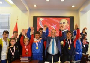Onlar Geleceğin Reşit Karabacak’ları