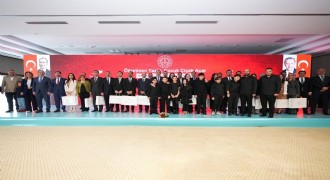 'Öğretmen, Yazar; Çocuk Çiçek Açar'