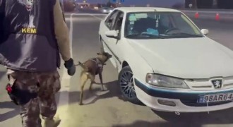 8 kilo 550 gram metamfetamin ele geçirildi.