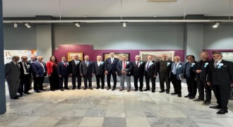 Asker ressamlar sergisinde iki kuşak buluştu