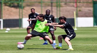 Beşiktaş'ta FC Midtjylland maçı hazırlıkları devam etti