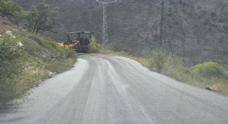 Büyükşehir İspir Yedigöller Grup yolunu yniledi