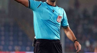 Erzurumspor Ümraniye maçını Çelik yönetecek