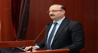 Hacımüftüoğlu ERAS sempozyumunda konuştu