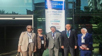 İzmir Yaşar Üniversitesinde ehram gündemi