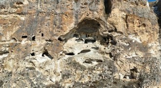 KUDAKA'dan Kırk Pencereli Mağaralar projesine destek