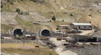 Kop Tüneli geciktikçe endişe artıyor