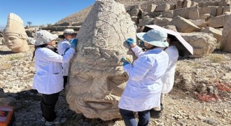 Nemrut’un dev heykellerine 5 yıllık koruma kalkanı