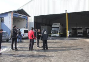 TIR yakıt deposu patladı: 3 yaralı