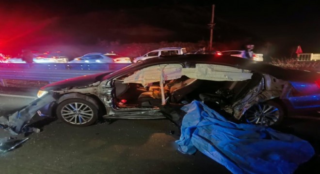 Bingöl'de otomobil bariyere çarptı: 2 ölü, 2 yaralı